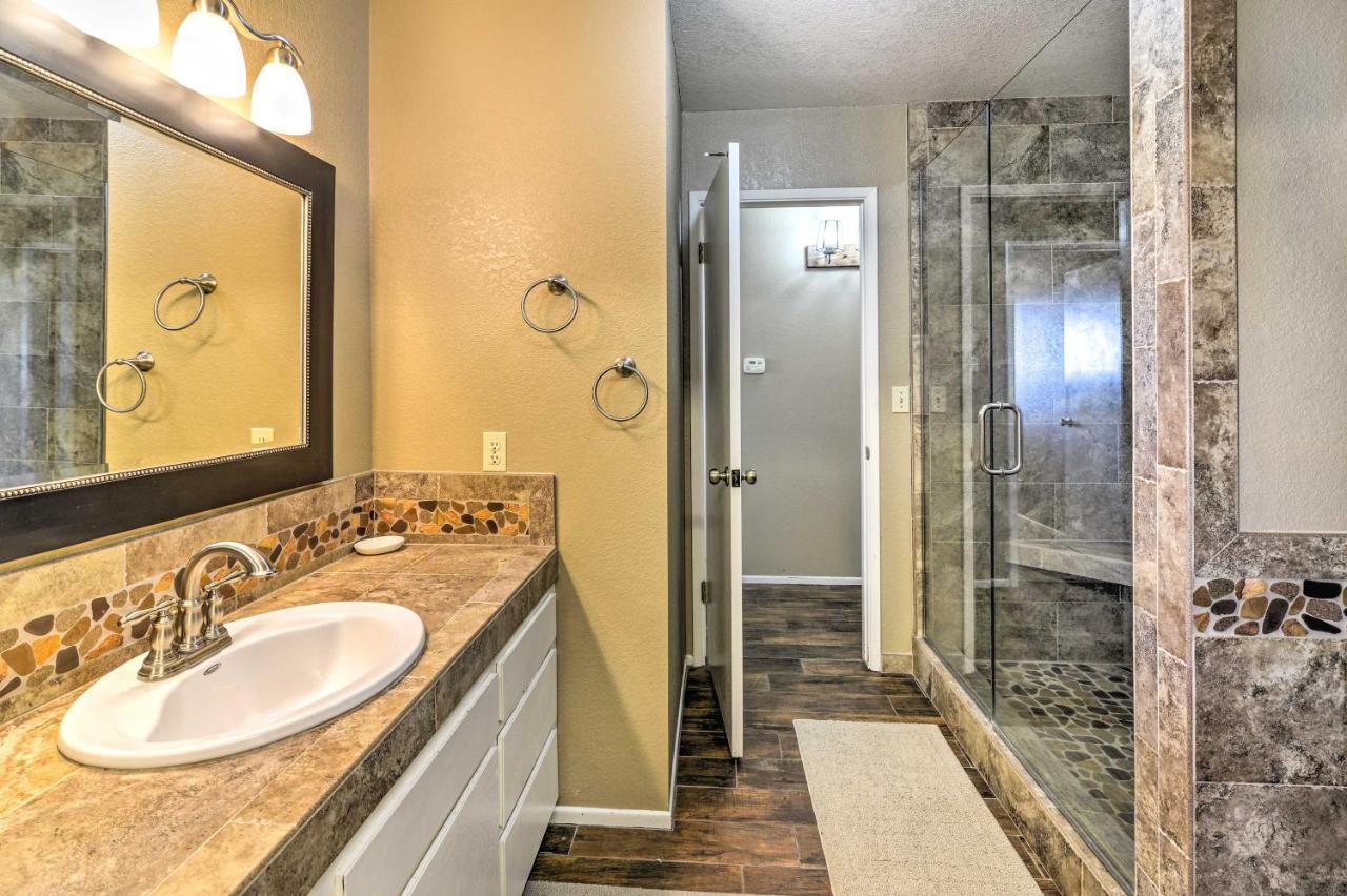 Bullhead City Home With Private Pool, Hot Tub And View 외부 사진